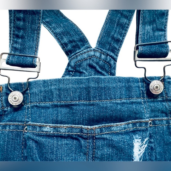ALMOST FAMOUS DESTROYED DENIM OVERALLS - Picture 4 of 7